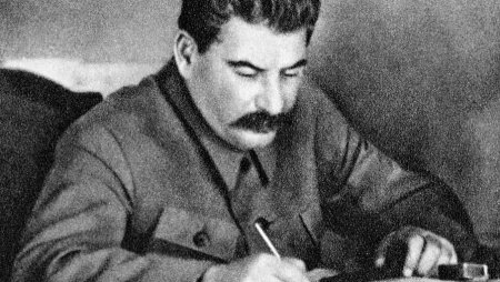 Stalin Suriyadakı müharibə barəsində