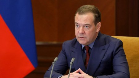 Medvedev: "Ukrayna Aİ-yə Türkiyədən sonra daxil olacaq, Türkiyə isə heç vaxt"